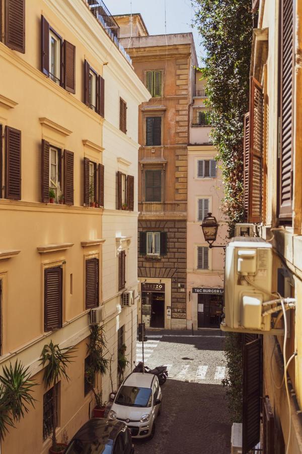 Monti Colosseum Rome Luaran gambar